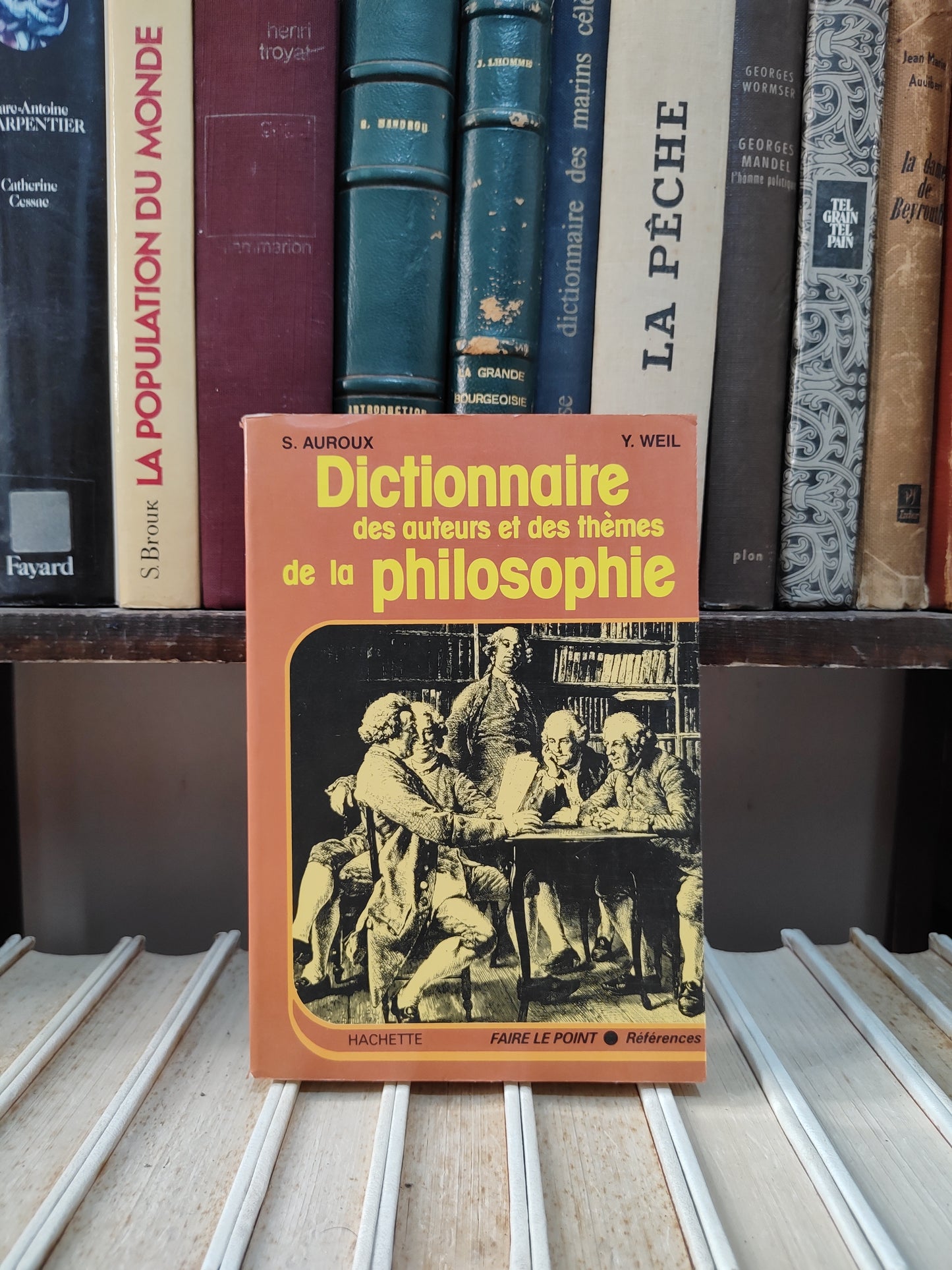 Auroux - Dictionnaire des auteurs et des thèmes de la philosophie