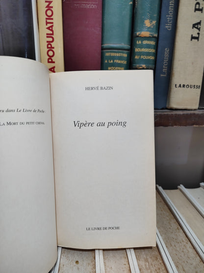 Bazin - Vipère au poing