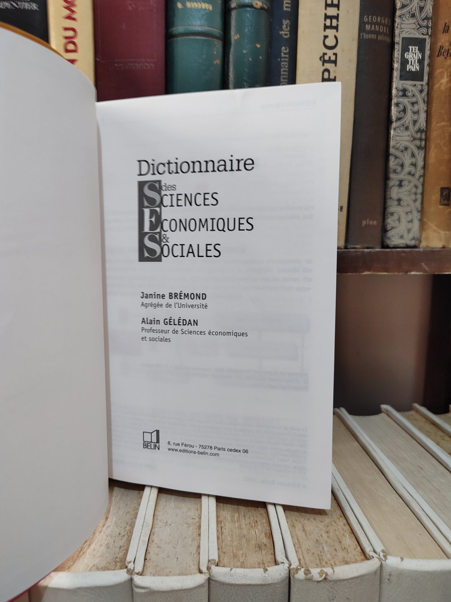 Brémond - Dictionnaire des sciences économiques et sociales