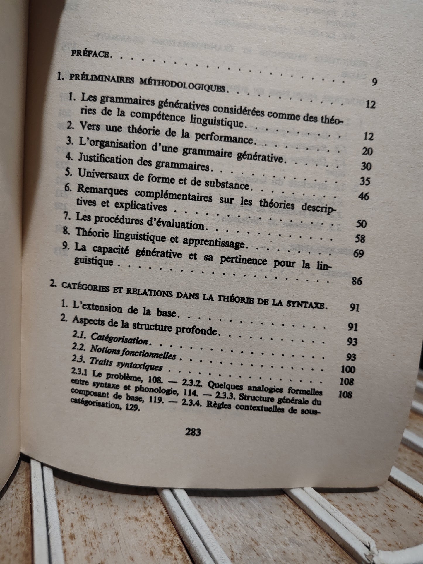 Chomsky - Aspects  de la théorie syntaxique