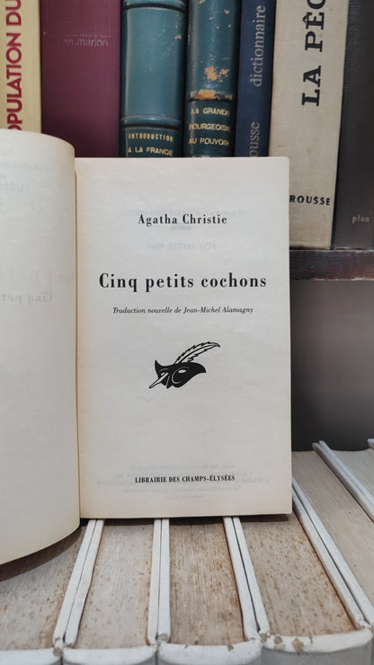 Christie - Cinq petits cochons