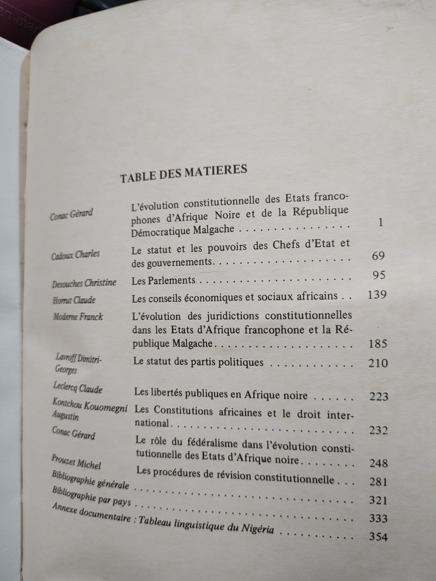 Conac - Les institutions constitutionnelles francophone et de la république Malgache