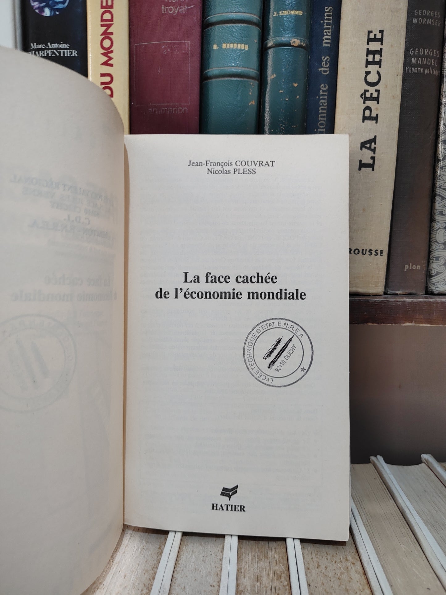 Couvrat - La face cachée de l'économie mondiale