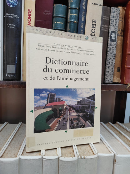 Desse - Dictionnaire du commerce et de l'aménagement