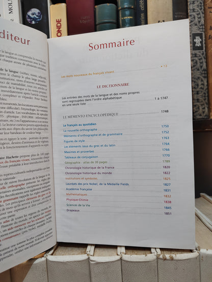 Dictionnaire Hachette 2014