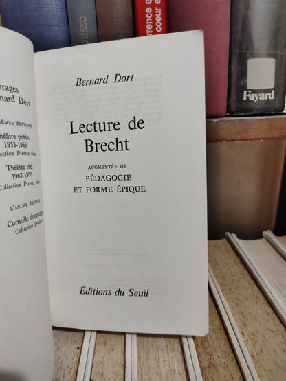 Dort - Lecture de Brecht