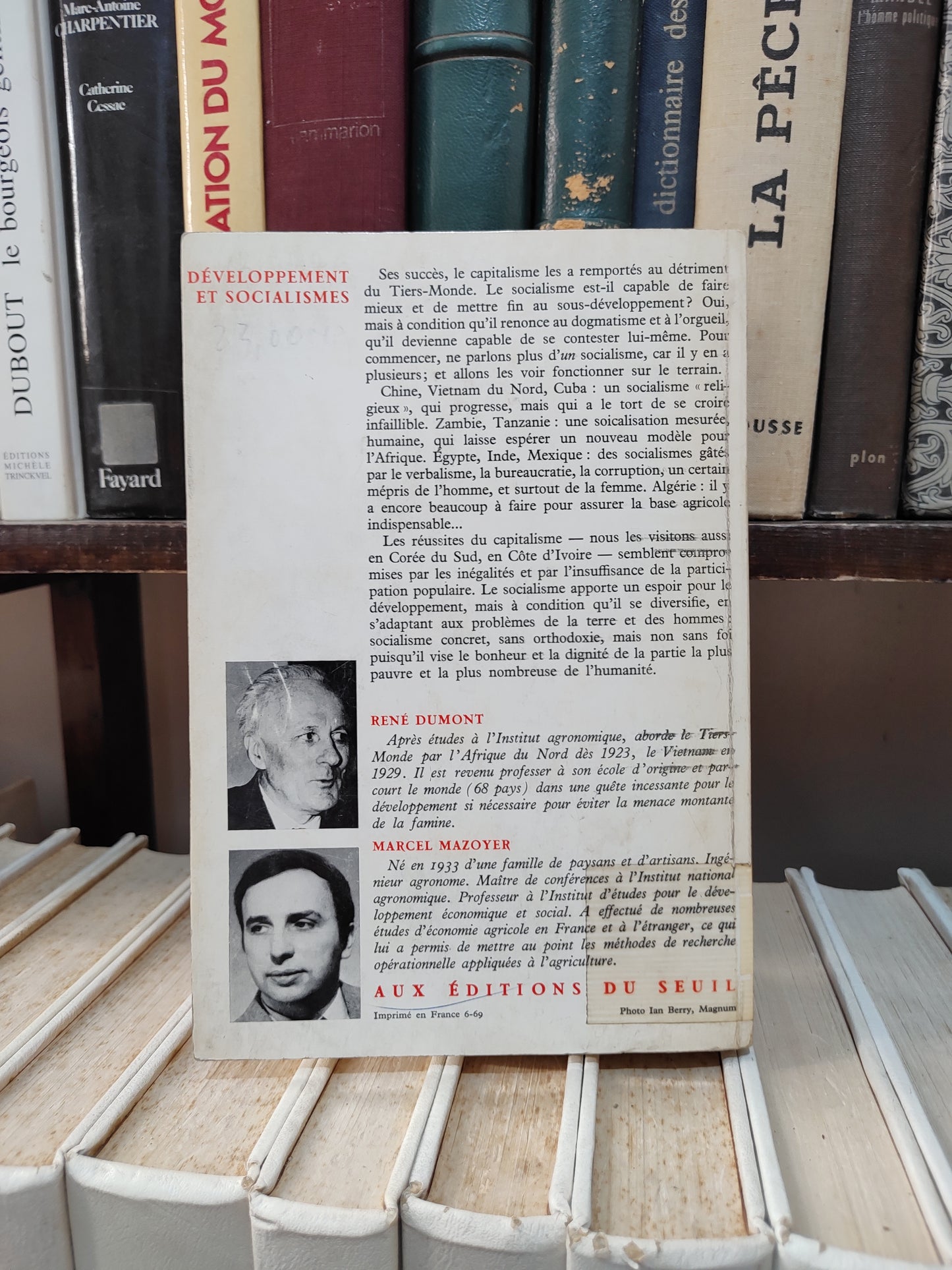 Dumont - développement et socialismes