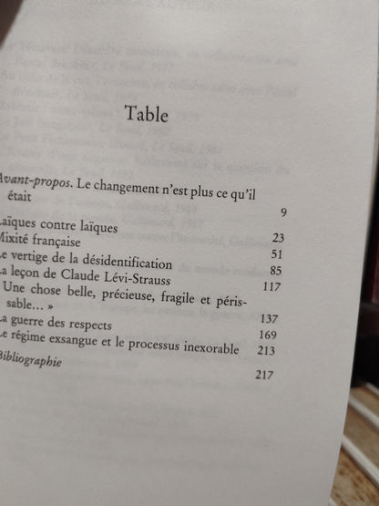 Finkielkraut - L'identité malheureuse (voir photos)