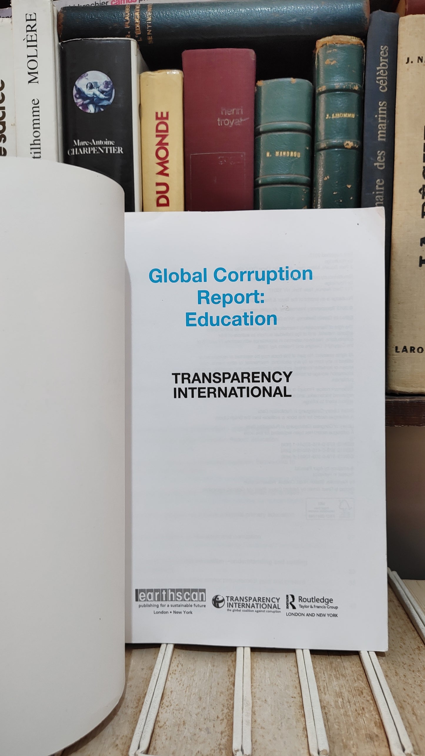 Global corruption report : education