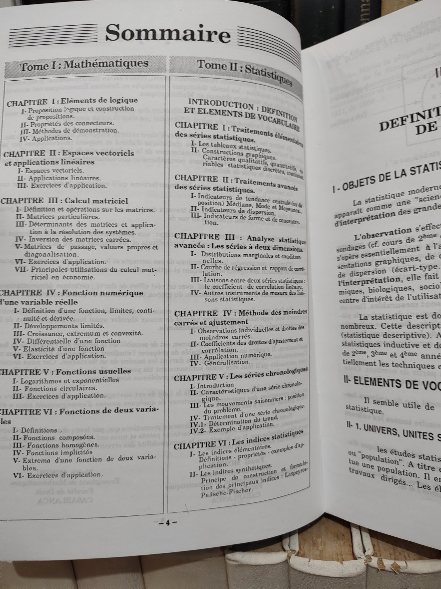 Mourij - Éléments de mathématiques et statistiques pour économistes