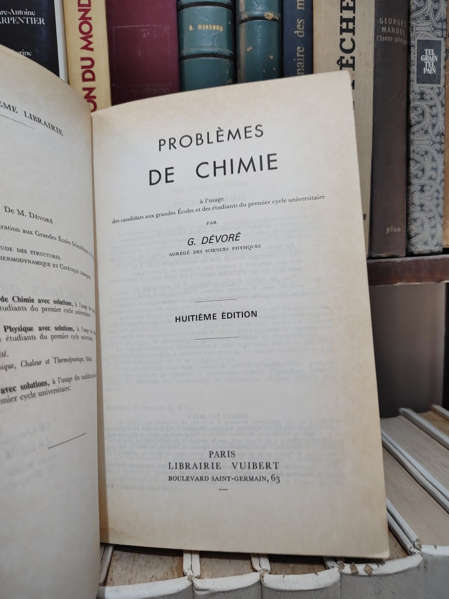 Dévoré - Problèmes de chimie