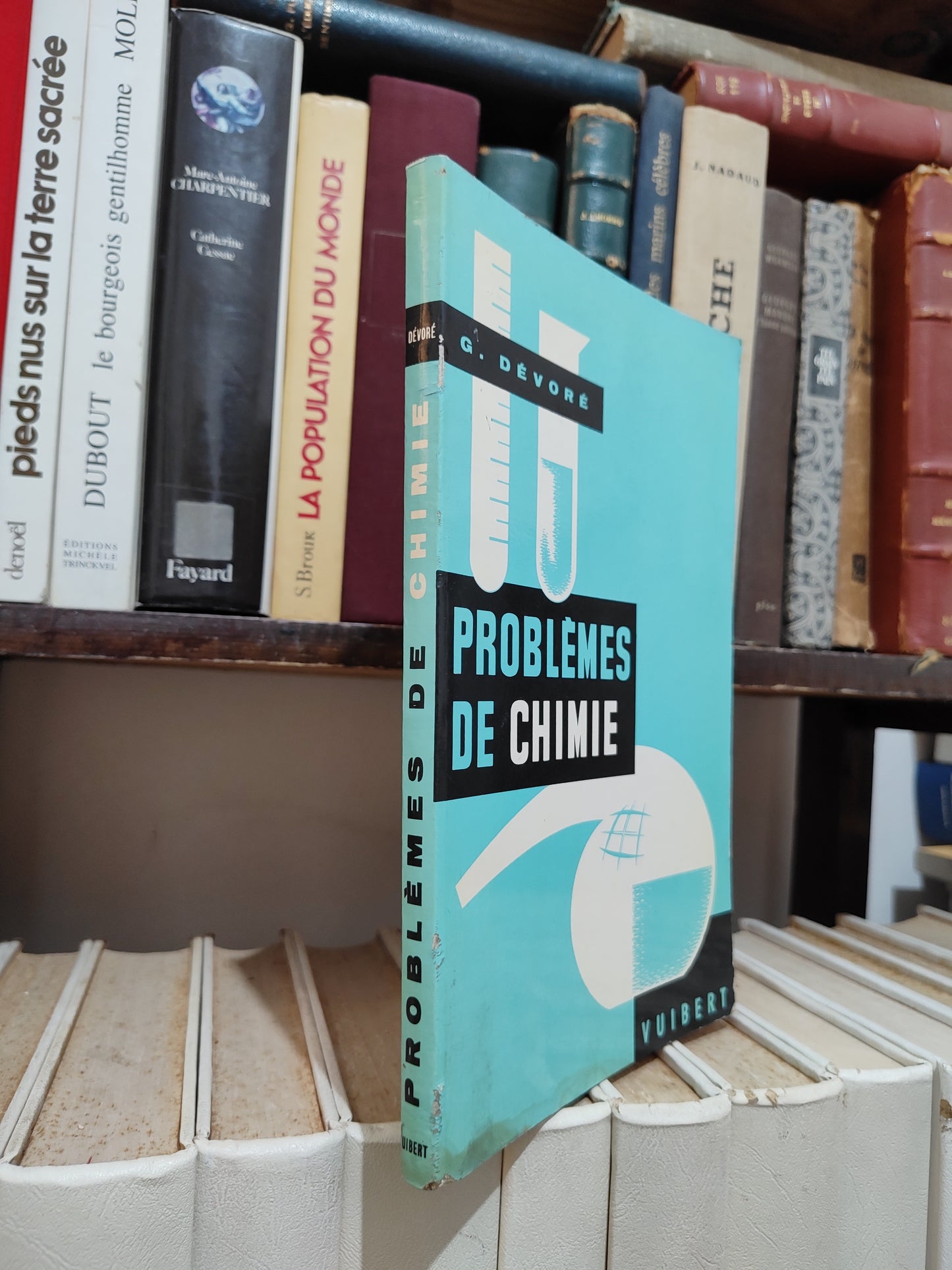 Dévoré - Problèmes de chimie