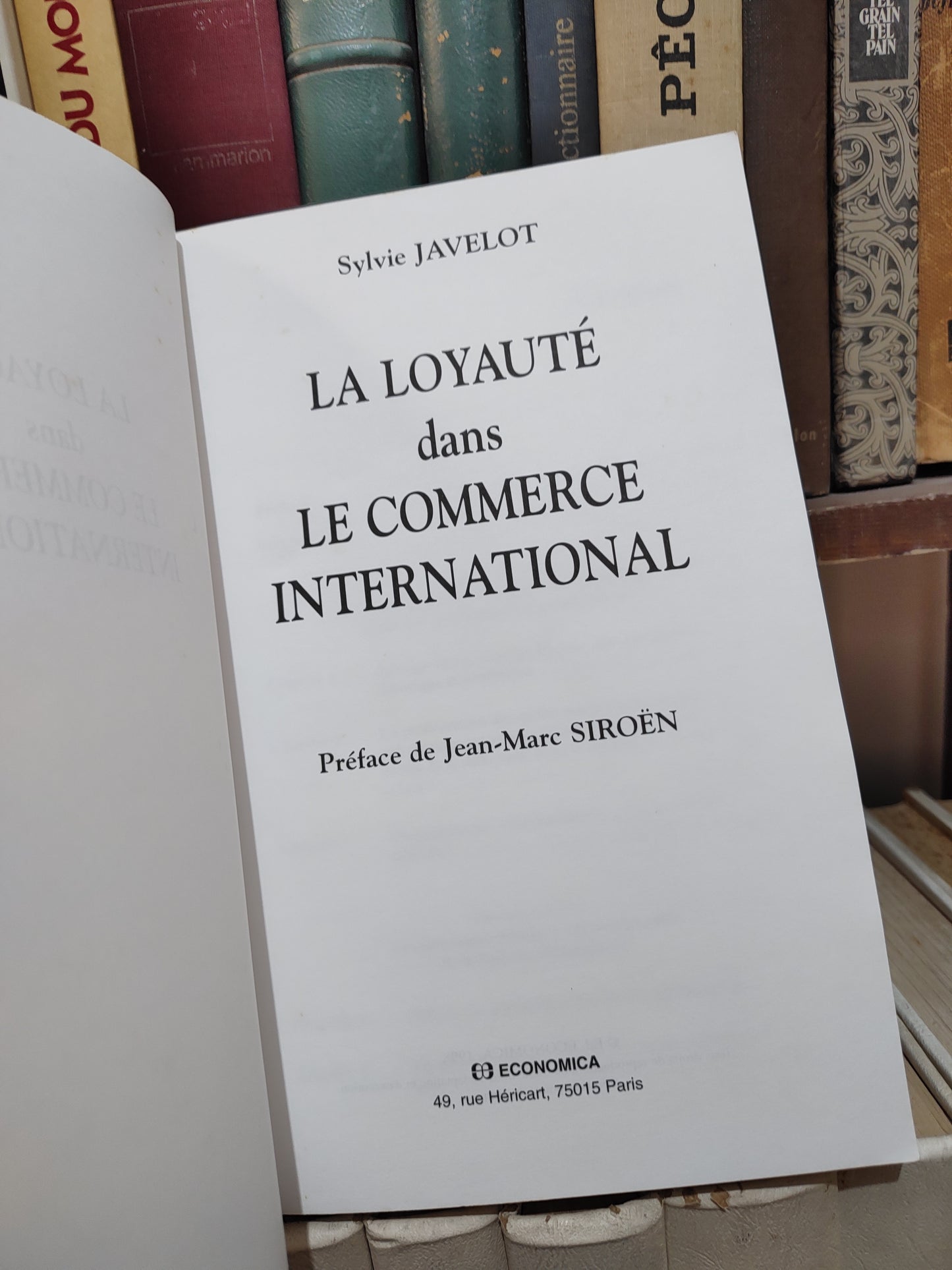 Javelot - La loyauté dans le commerce international