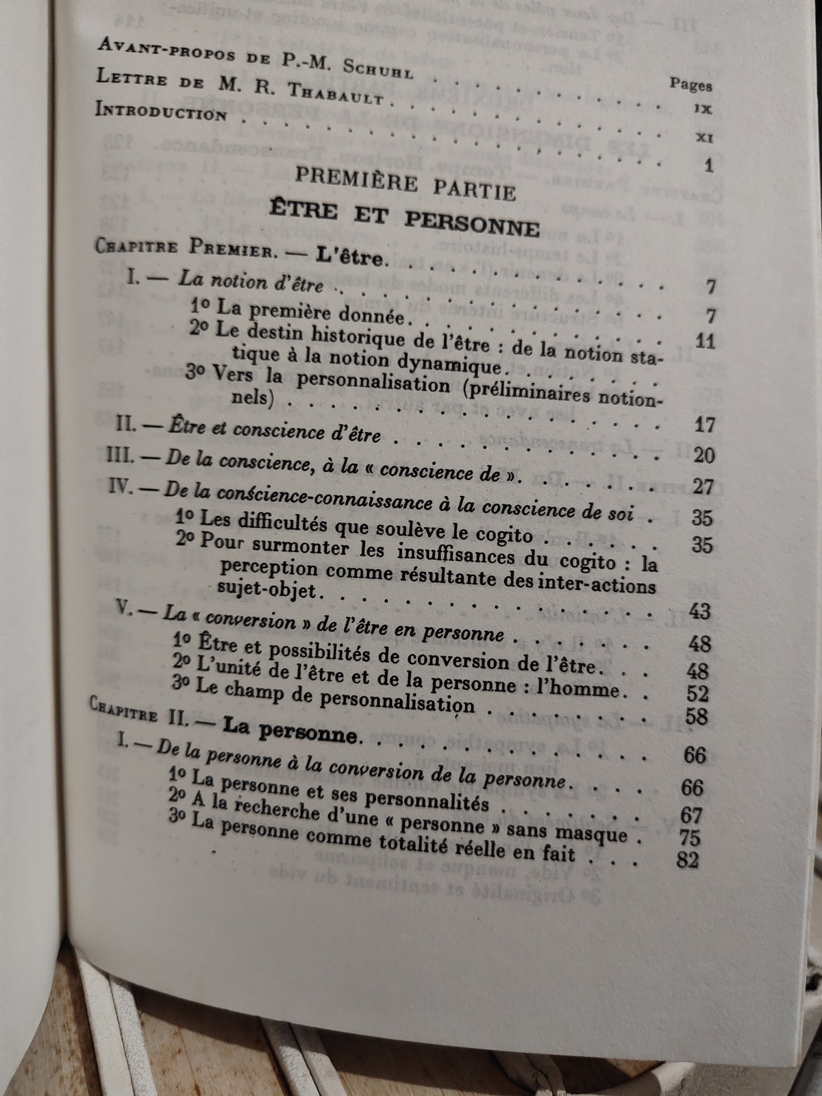 Lahbabi - De l'être à la personne essai de personnalisme réaliste