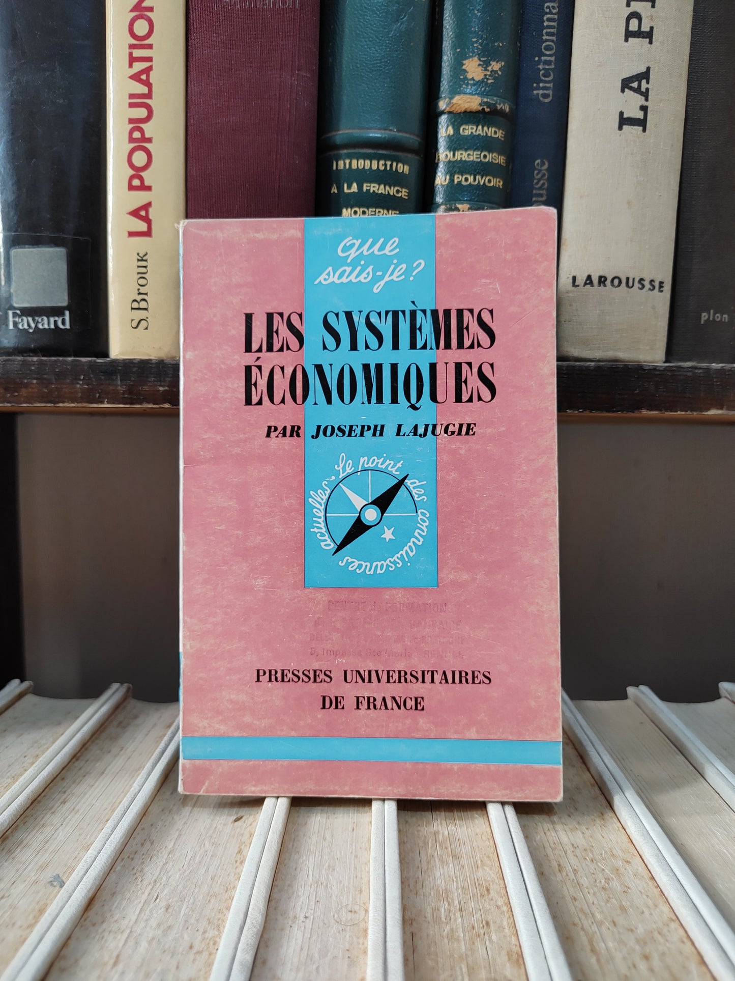 Lajugie - Les systèmes économiques