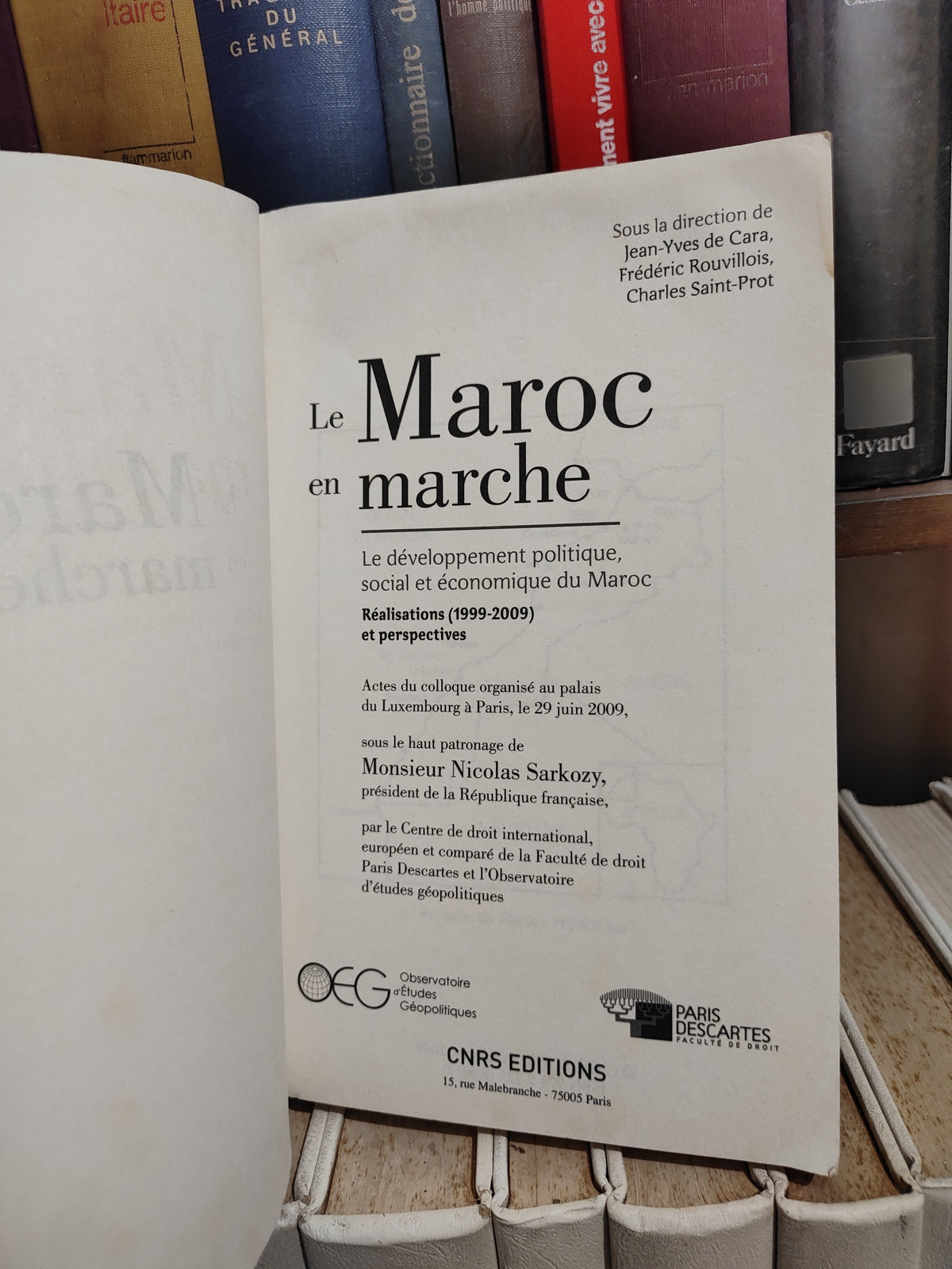 Le Maroc en marche : Le développement politique social et économique du Maroc
