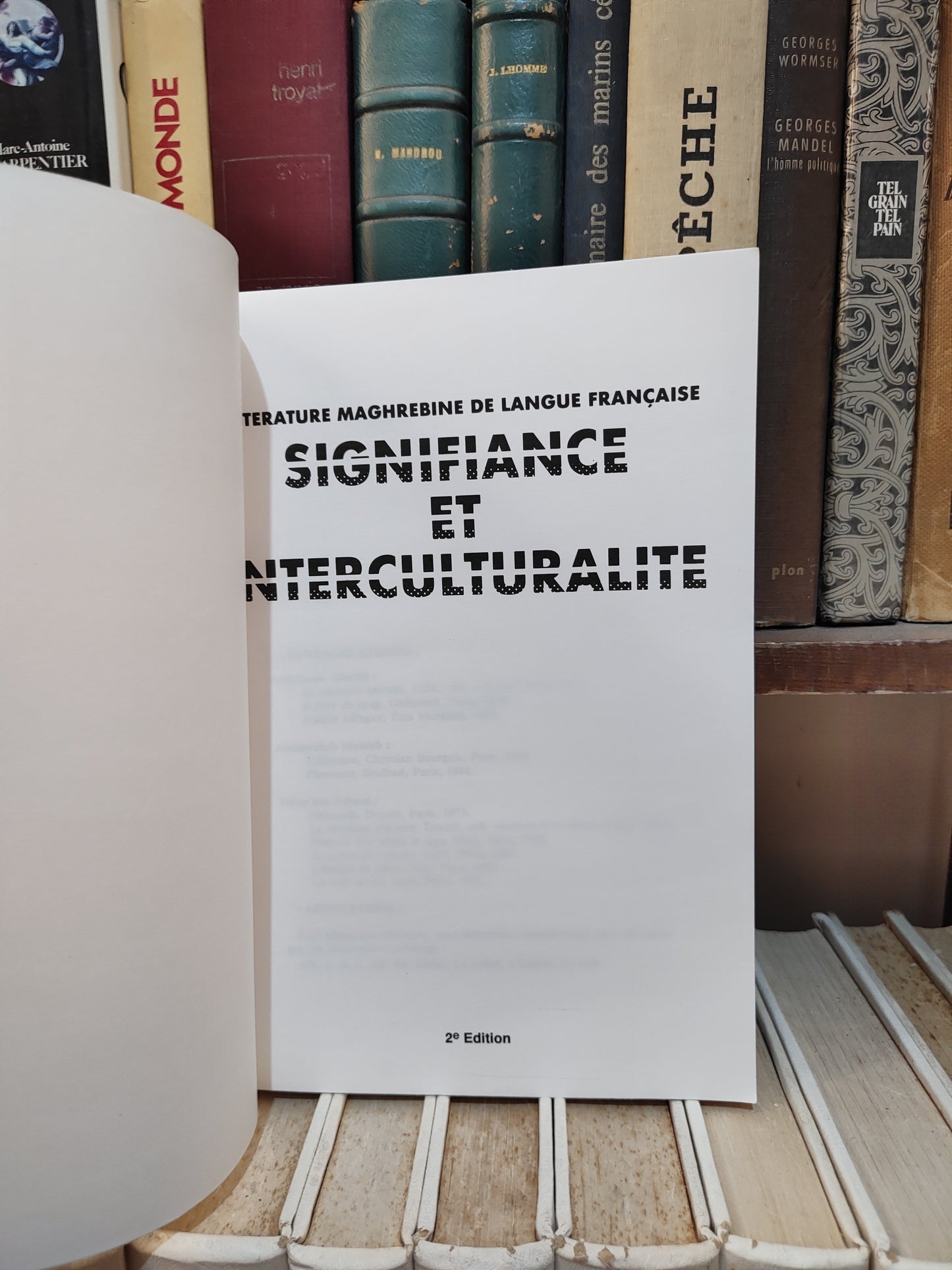 Memmes - Signifiance et interculturalité ; littérature maghrébine de langue française