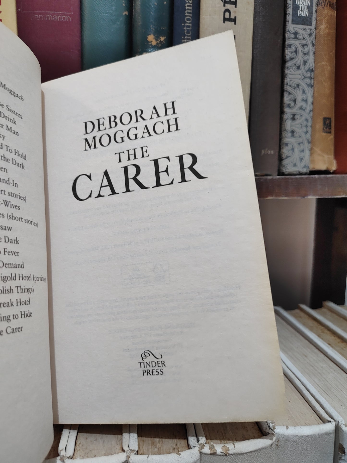 Moggach - The carer