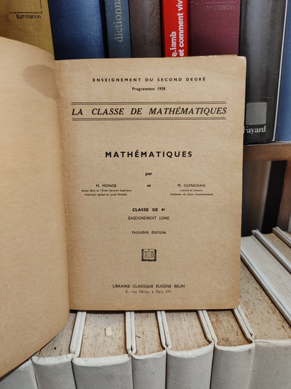 Monge - Mathématiques classe de quatrième