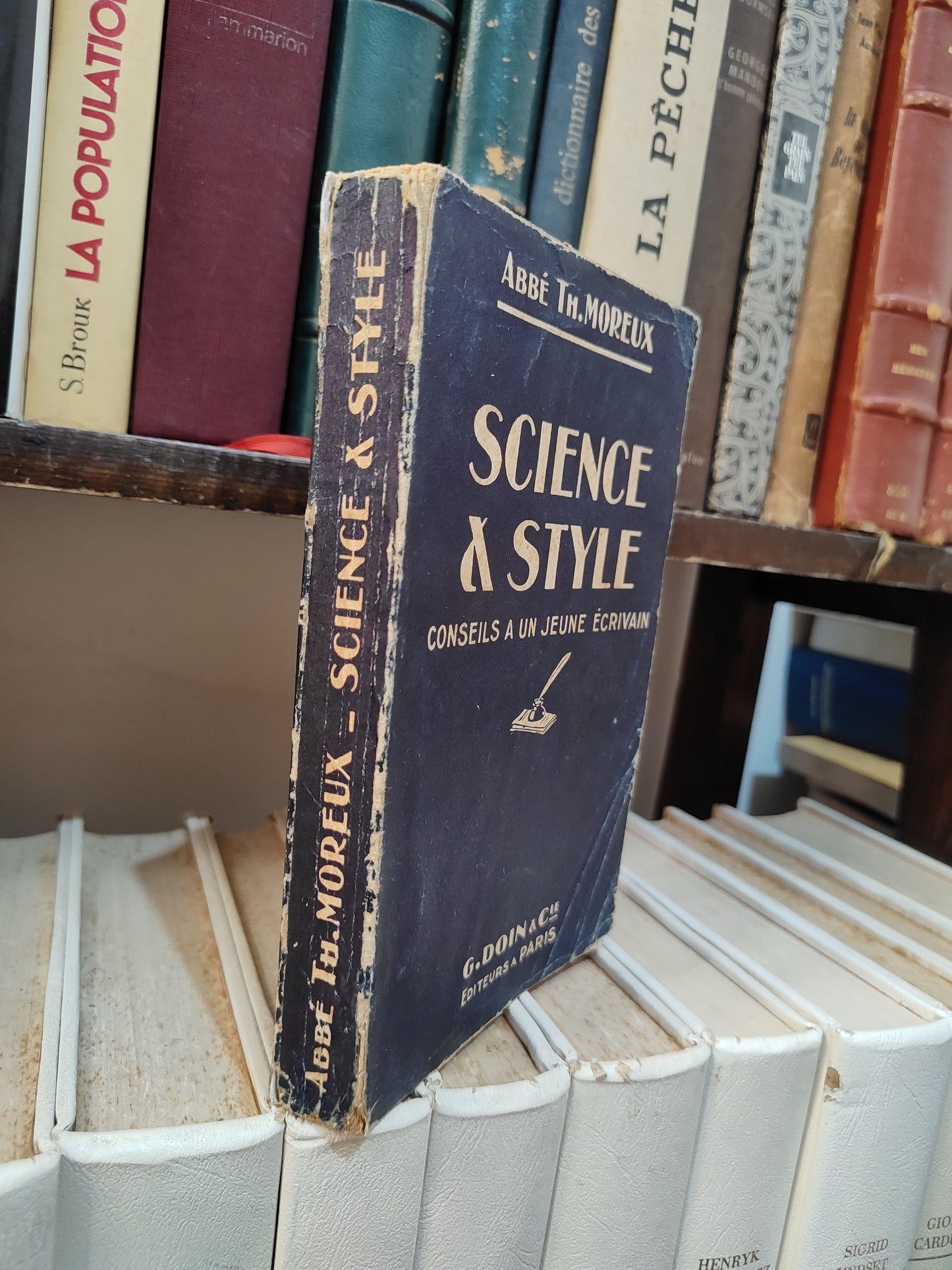Moreux - Science et style ; conseils a un jeune écrivain