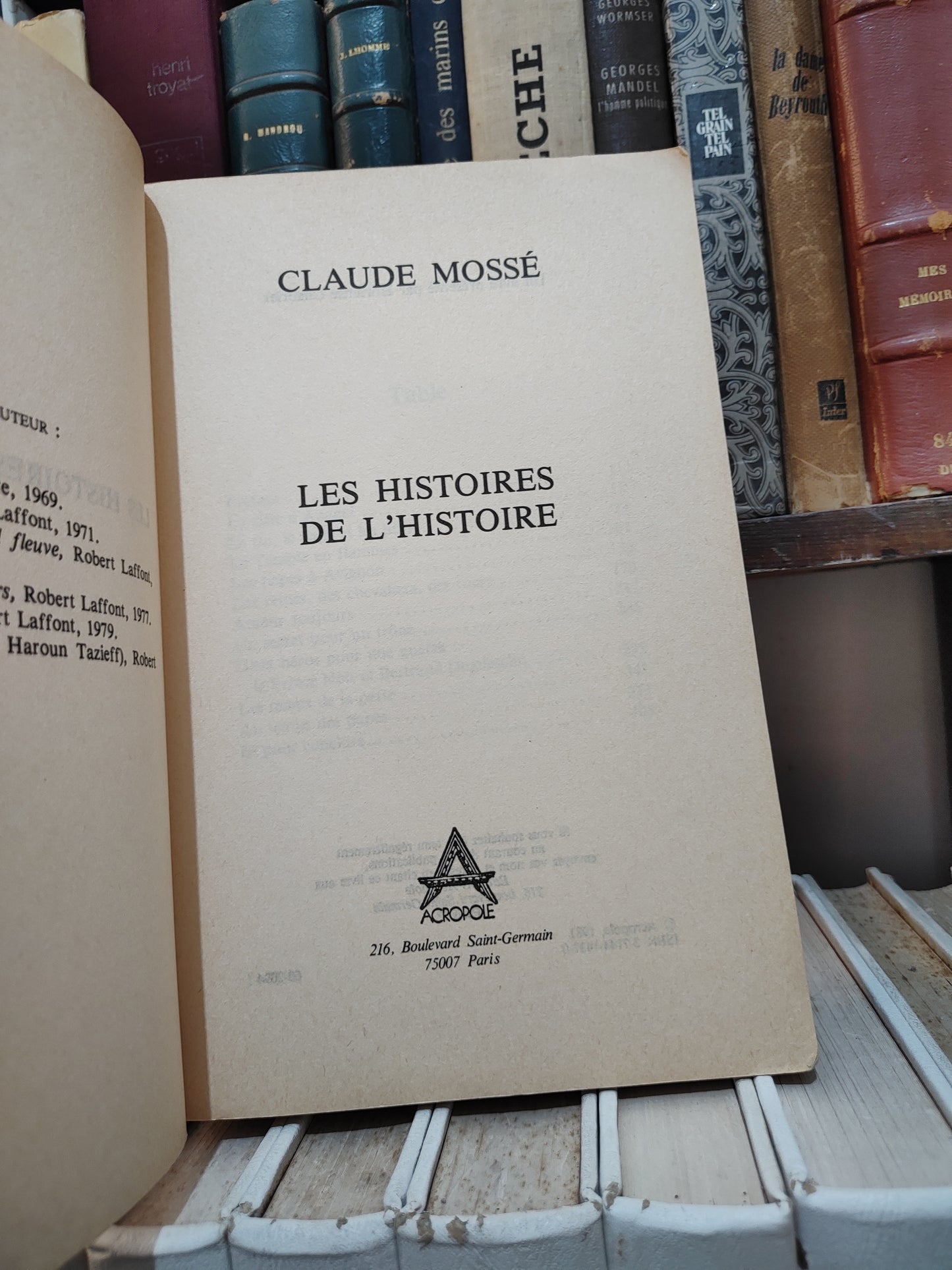 Mossé - Les histoires de l'histoire : Le vas moyen âge