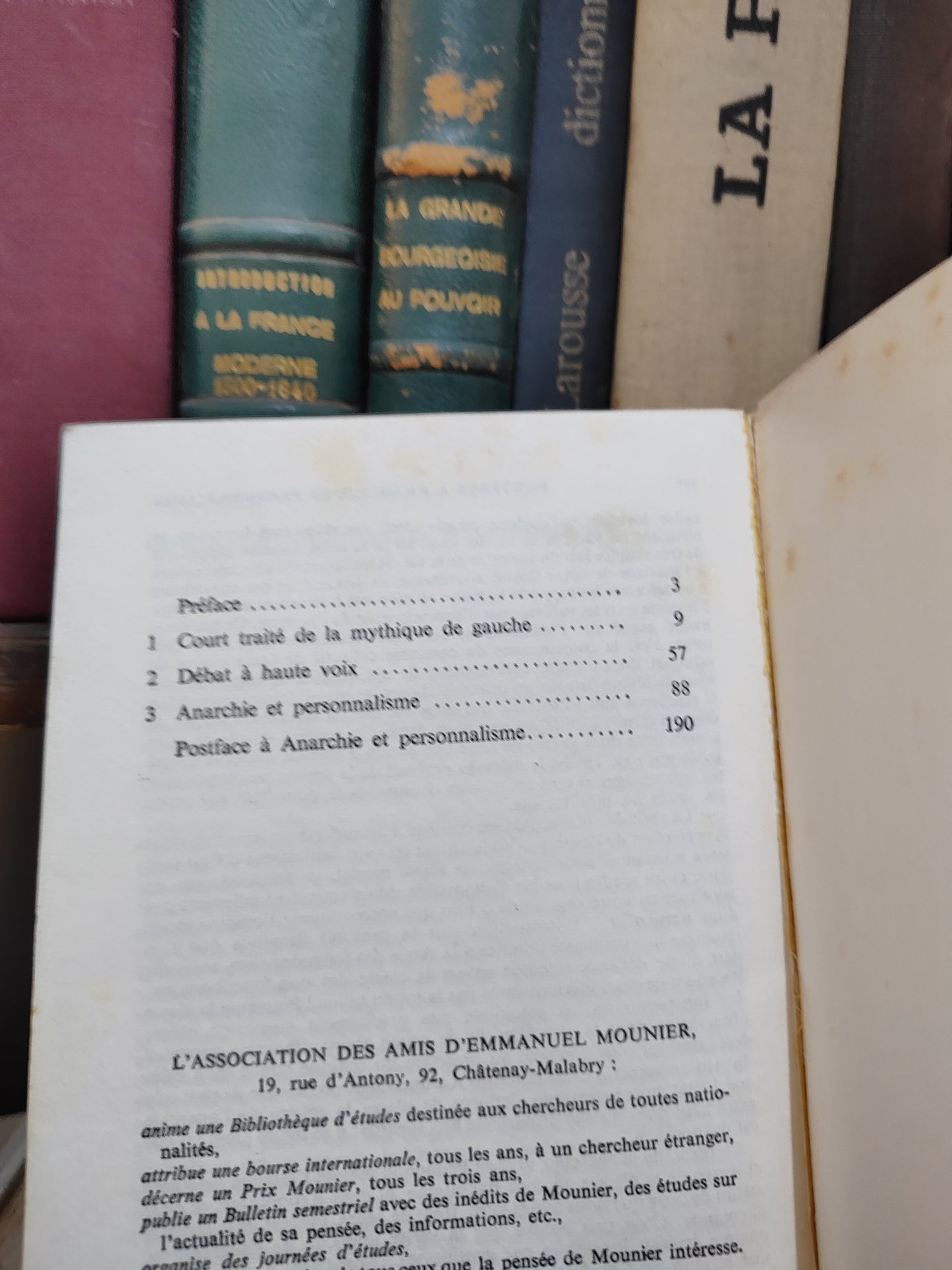 Mounier - Communisme, anarchie et personnalisme