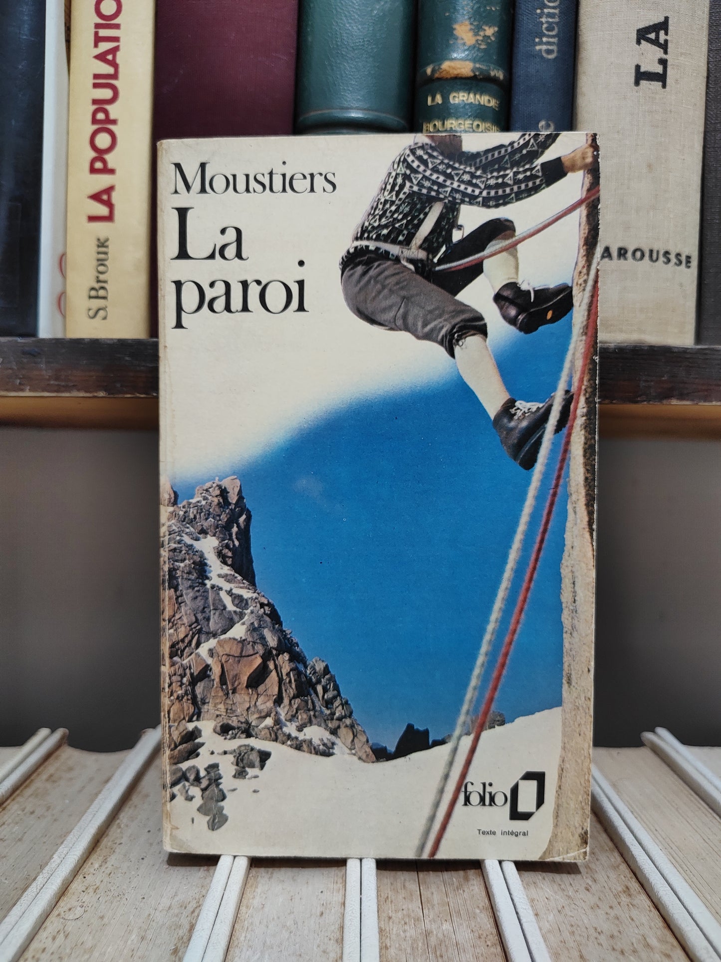 Moustiers - La paroi