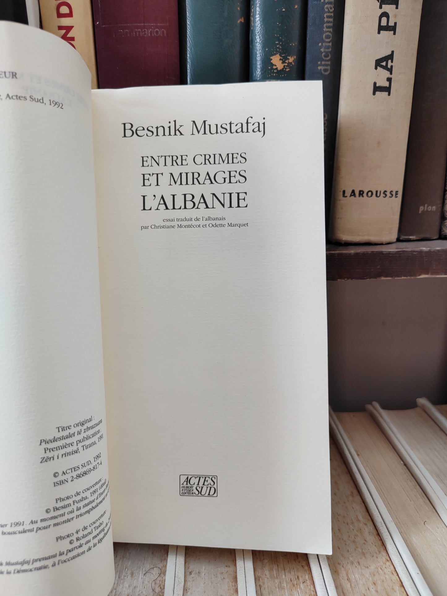 Mustafaj - Entre crimes et mirages l'Albanie