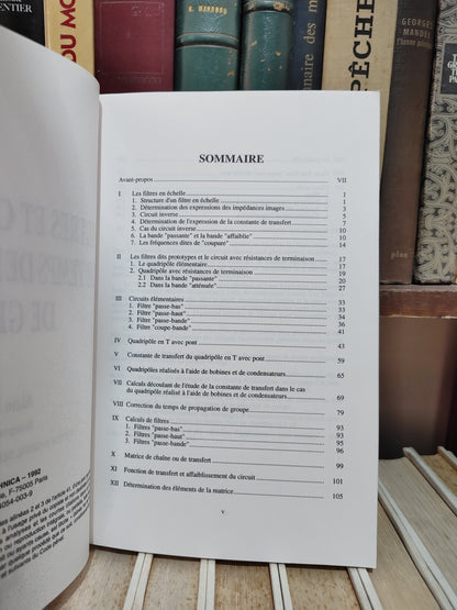 Pelat - Filtres et correcteurs de temps de propagation de groupe