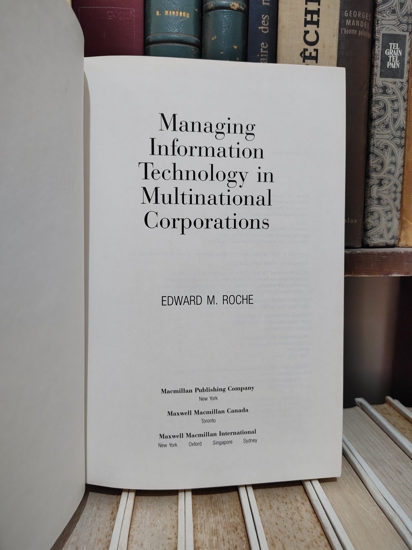 Roche - Managing information technology in multinational corporation