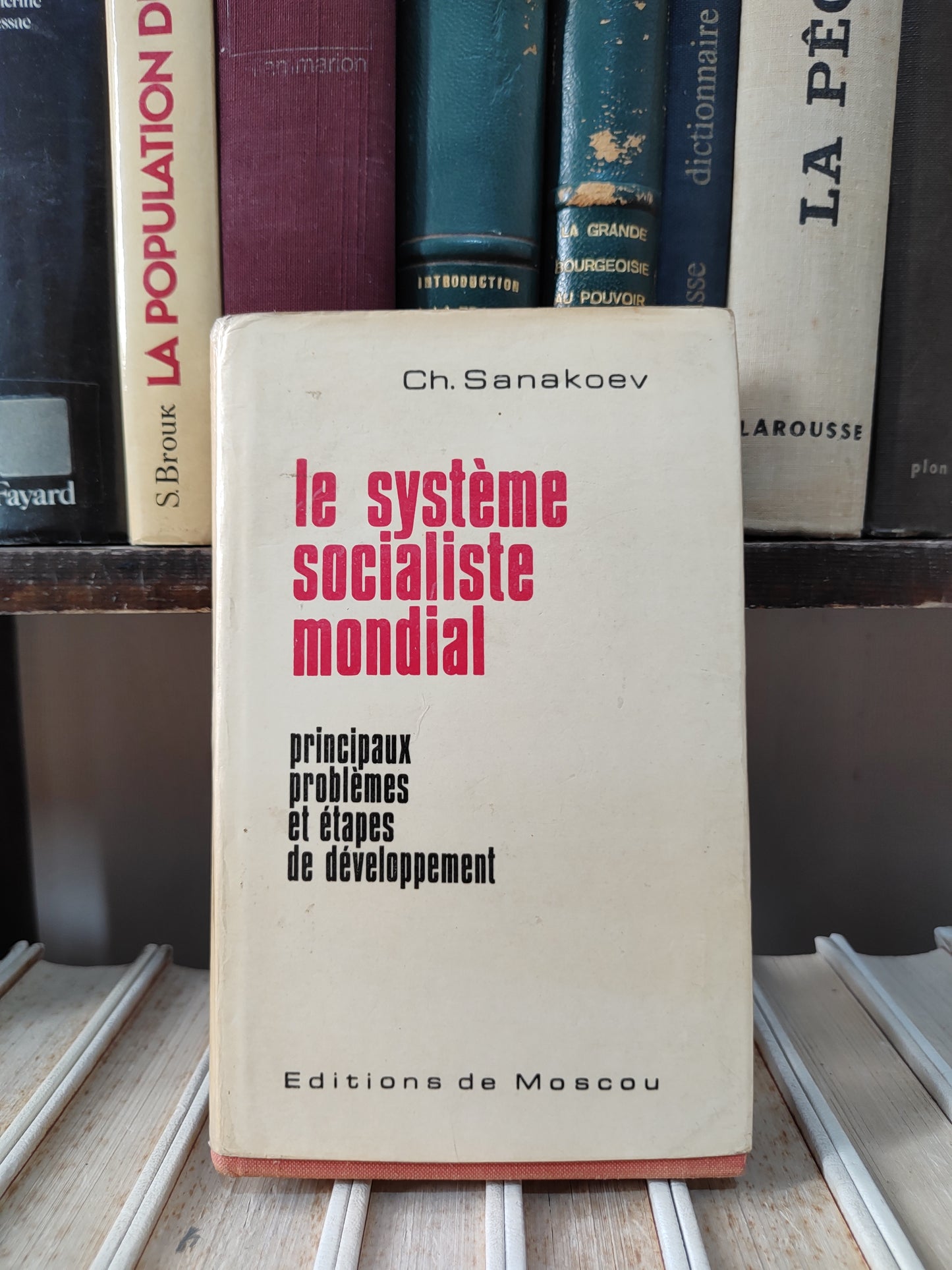 Sanakoev - Le système socialiste mondial