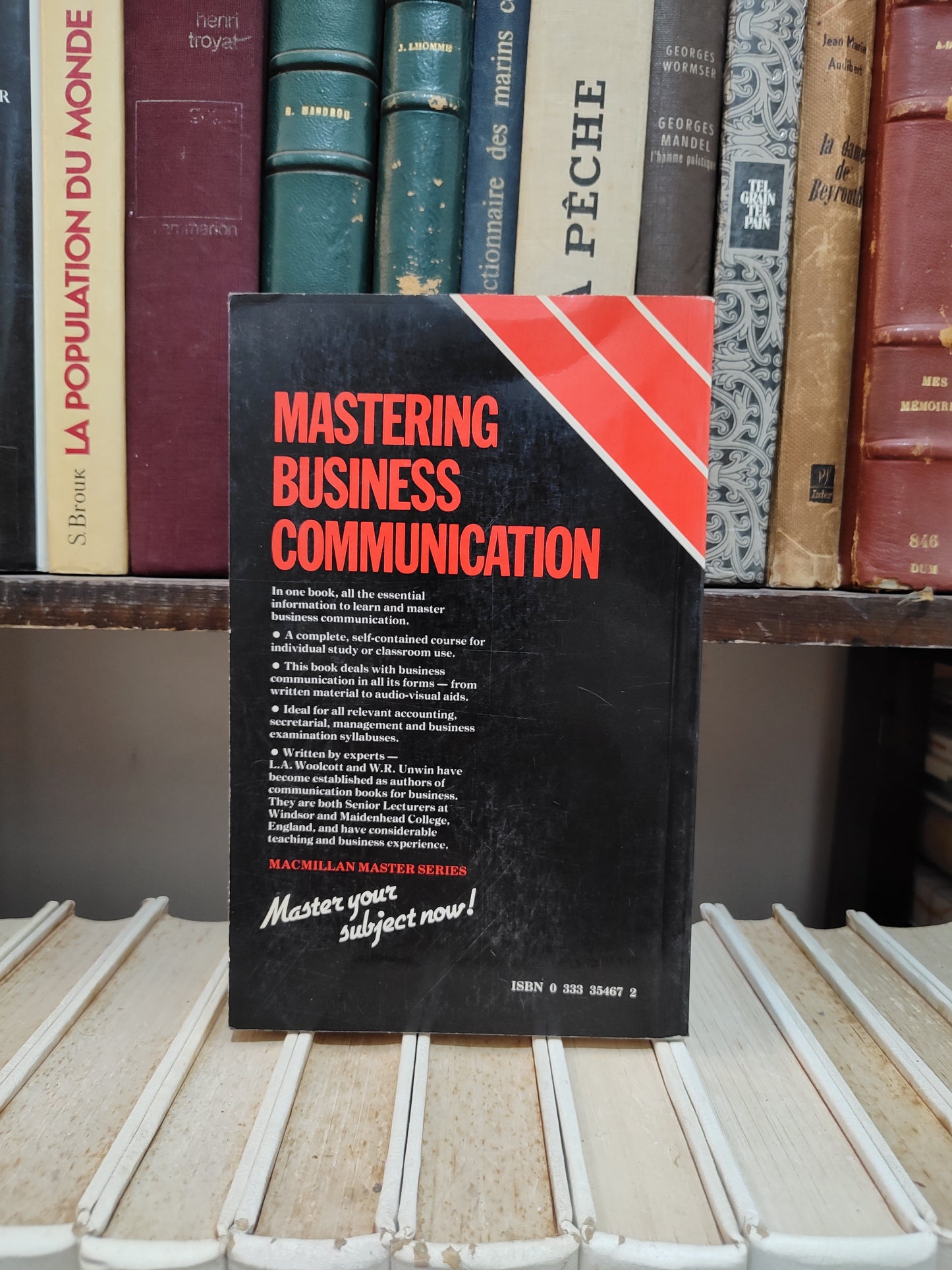 Woolcott - Mastering business communication