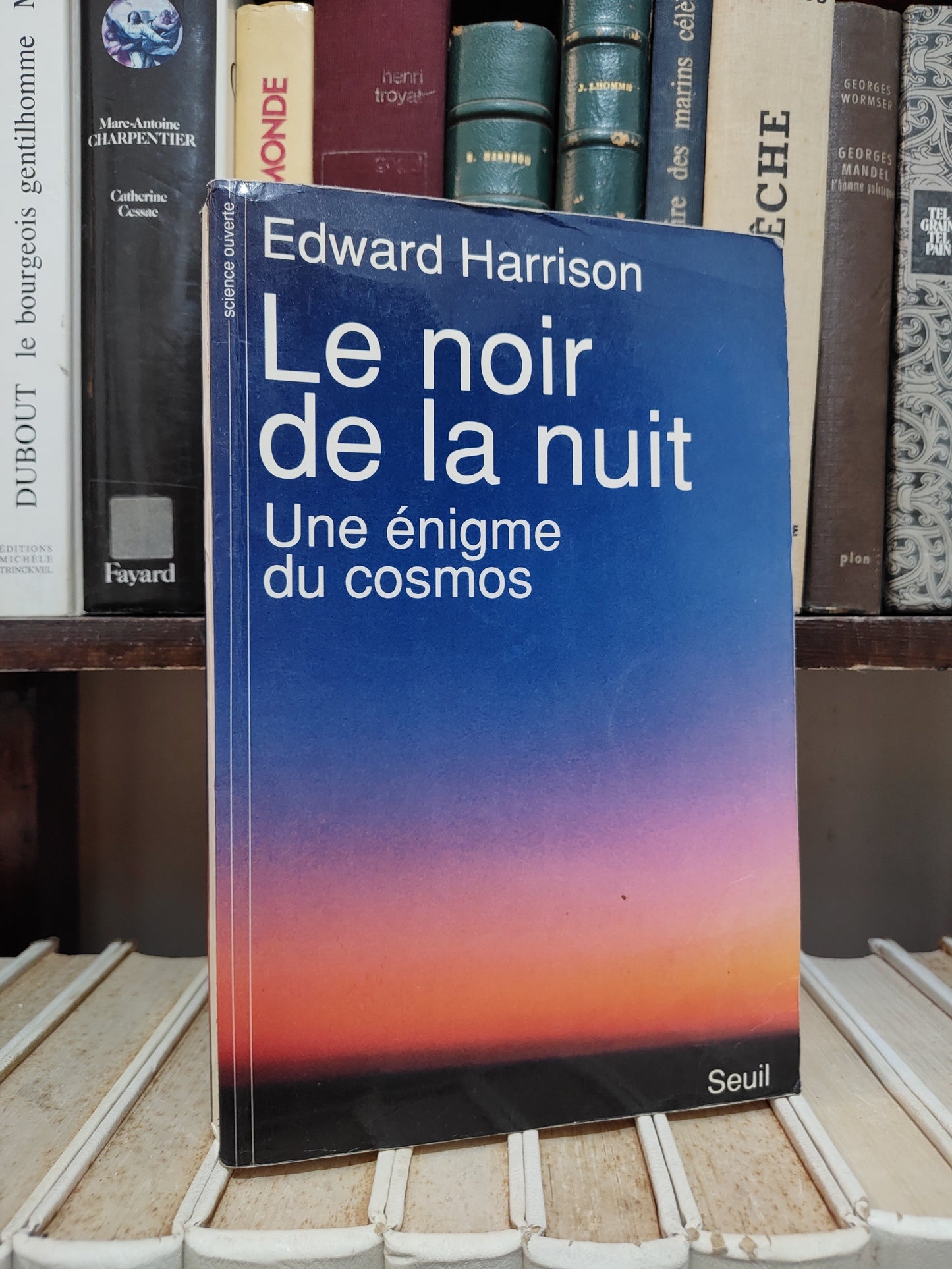 Harrison - Le noir de la nuit : Une énigme du cosmos