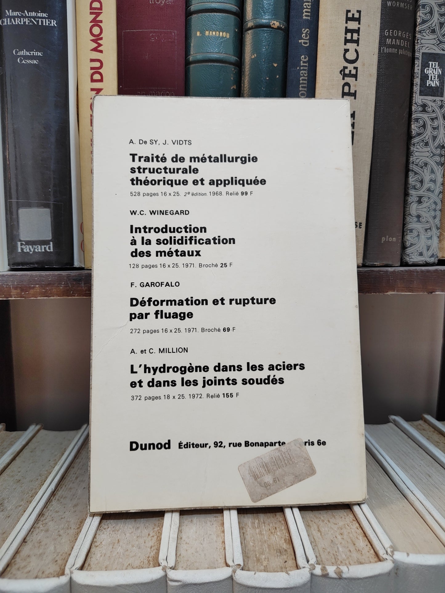 Coulomb - les textures dans les métaux de réseau cubique