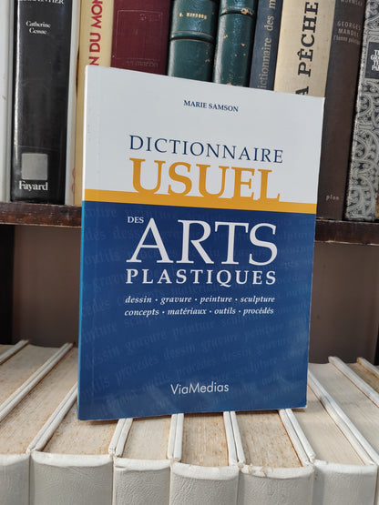 Dictionnaire usuel des arts plastiques
