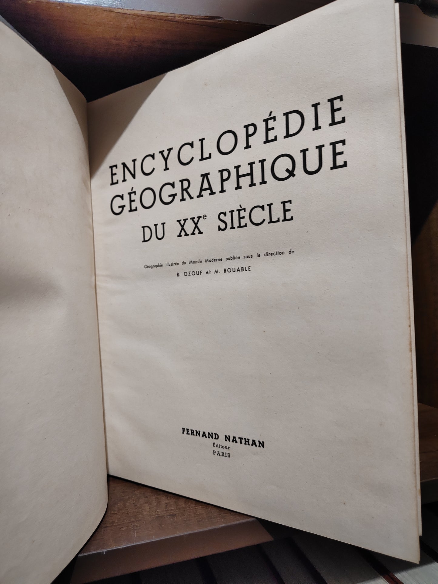 L'encyclopédie géographique du XXe siècle 1950