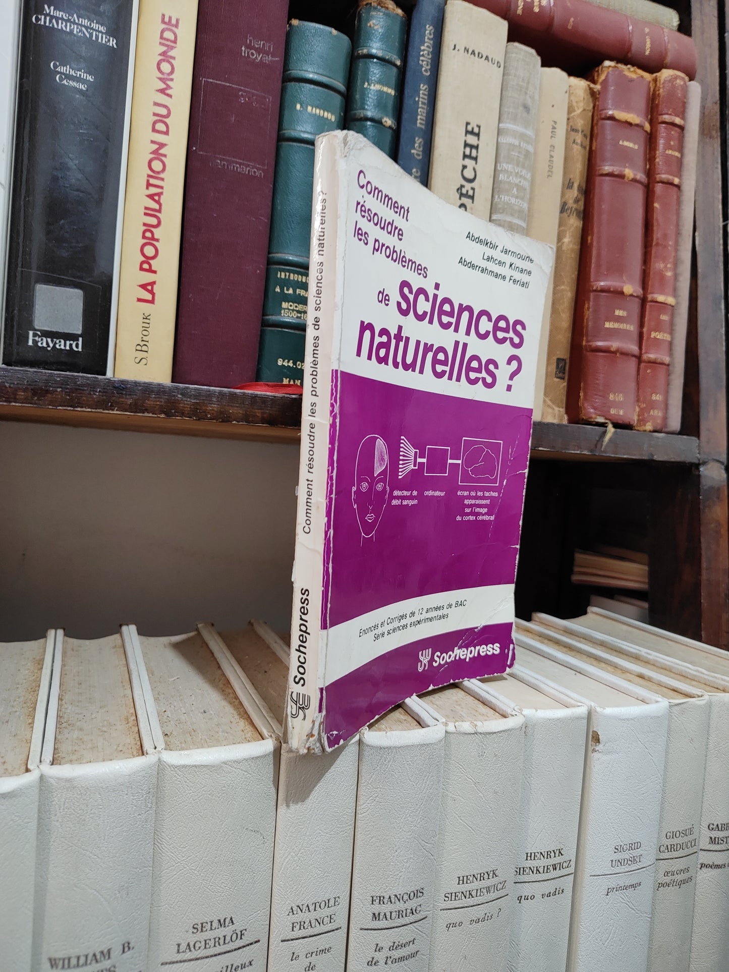 Comment résoudre les problèmes de sciences naturelles
