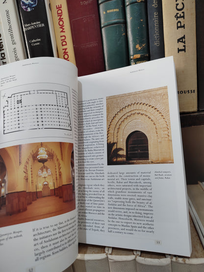 Andalusian Morocco a discovery in living art : Islamic art